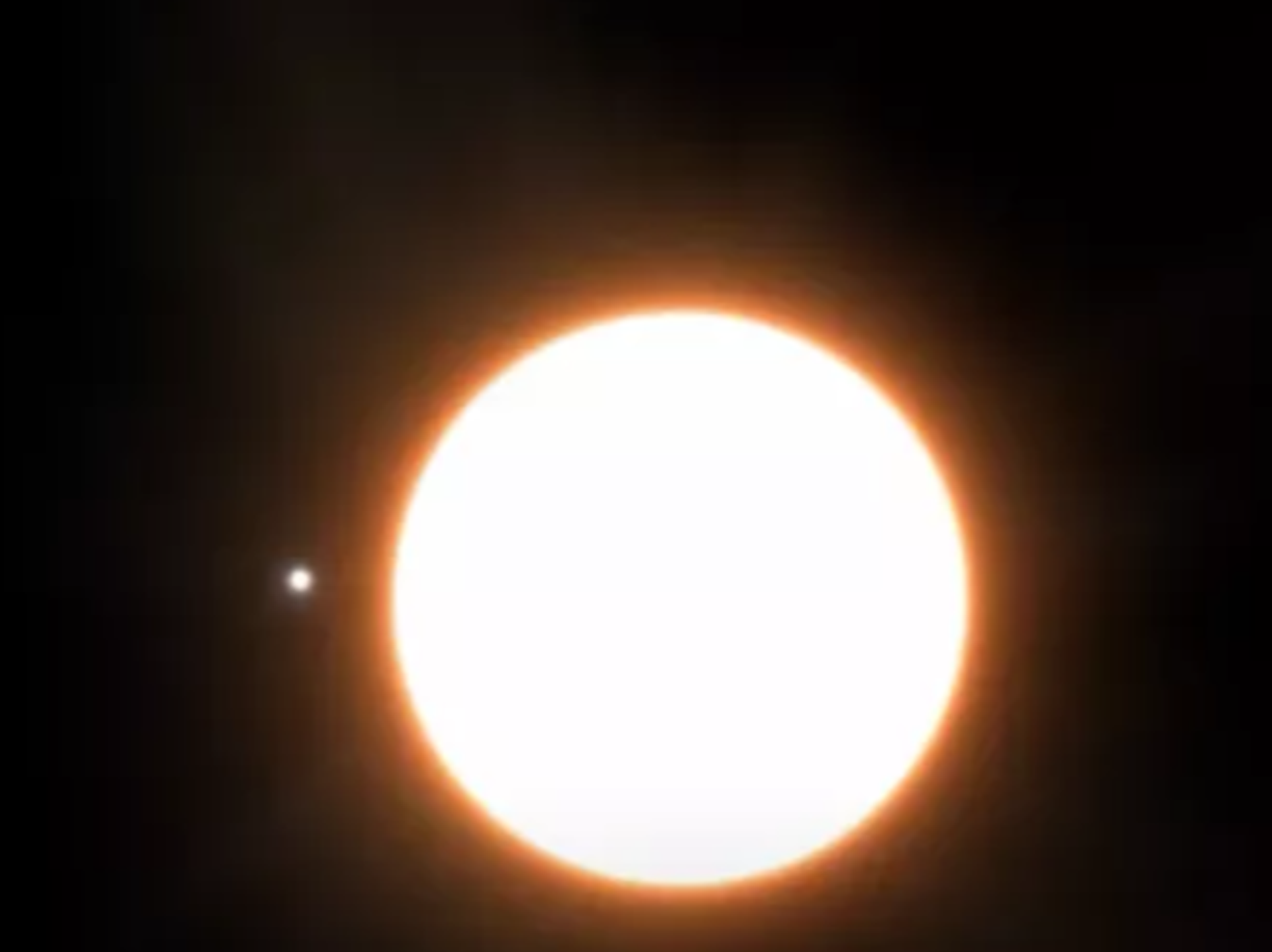 Científicos descubren un exoplaneta similar a Neptuno con un océano en plena ebullición - 09.03.2024, Sputnik Mundo