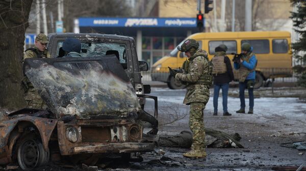 Consecuencias del bombardeo ucraniano contra Donetsk (archivo) - Sputnik Mundo