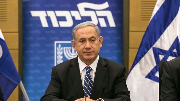 Israel's Prime Minister Benjamin Netanyahu attends a Likud party meeting at parliament in Jerusalem December 8, 2014. - Sputnik Mundo