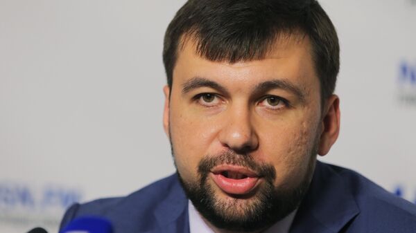 Denis Pushilin, head of the Social and Economic Headquarters of the Novorossiya People's Front - Sputnik Mundo