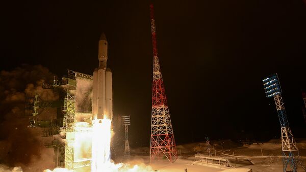 Primer lanzamiento del cohete pesado ruso Angará-A5 (archivo, 2014) - Sputnik Mundo