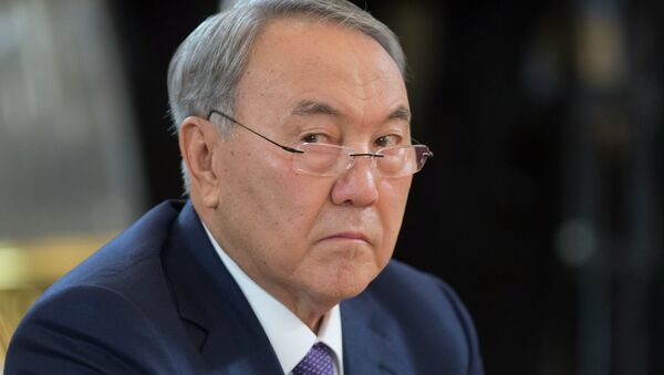 Kazajistán se ofrece para acoger negociaciones sobre la crisis en Ucrania - Sputnik Mundo