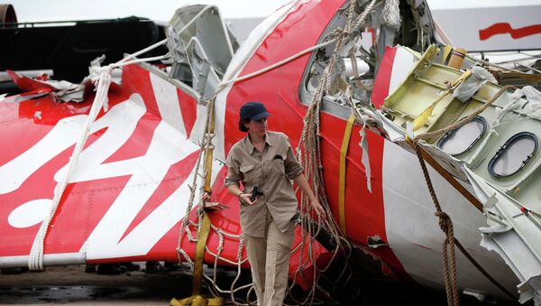 Restos del avión de AirAsia - Sputnik Mundo