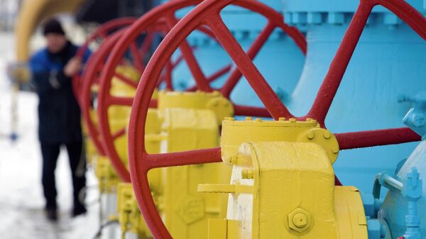 Ucrania se plantea suspender la importación de gas ruso desde el 1 de abril - Sputnik Mundo
