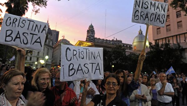 Muerte de Alberto Nisman causó indignación en la sociedad argentina - Sputnik Mundo
