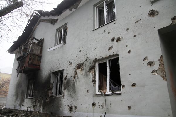 Continúan los bombardeos de Donetsk - Sputnik Mundo