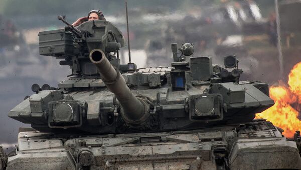 Demonstración del tanque ruso T-90 en el foro internacional Tecnologías e industria mecánica - Sputnik Mundo