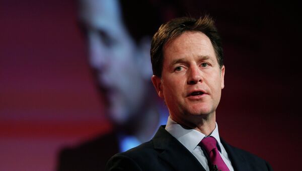 Britain's deputy Prime Minister and leader of the Liberal Democrats, Nick Clegg speaks during the British Chambers of Commerce annual meeting in central London, February 10, 2015.  - Sputnik Mundo