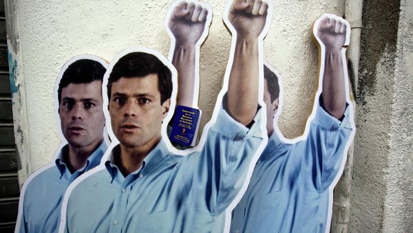 Cartón de tamaño natural de líder opositor venezolano Leopoldo López - Sputnik Mundo