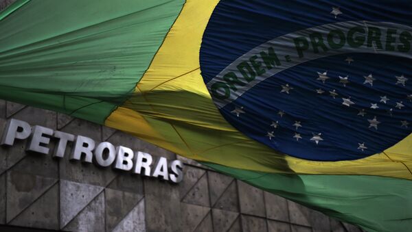 Petrobras se revalorizó unos 11.000 millones de dólares en la última semana - Sputnik Mundo