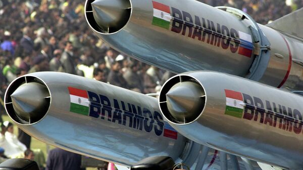 India's supersonic Brahmos cruise missiles - Sputnik Mundo