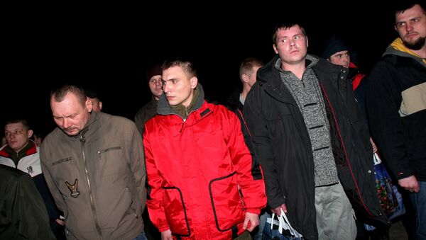 ДНР передала украинской стороне пленных силовиков - Sputnik Mundo