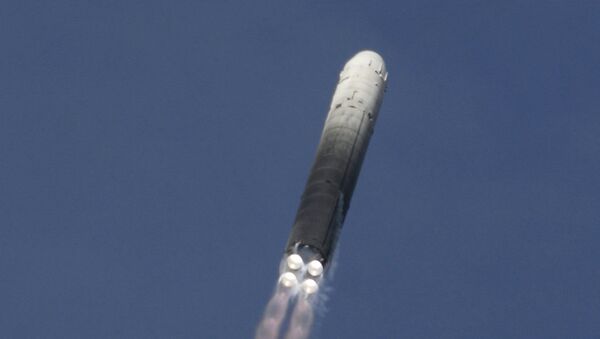 Misil ICBM pesado UR-100N - Sputnik Mundo