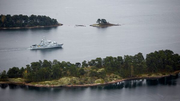 Dragaminas sueco HMS Koster patrulla las aguas del archipiélago de Estocolmo - Sputnik Mundo