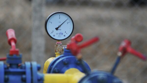 Rusia otorga a Ucrania una rebaja en el precio del gas - Sputnik Mundo
