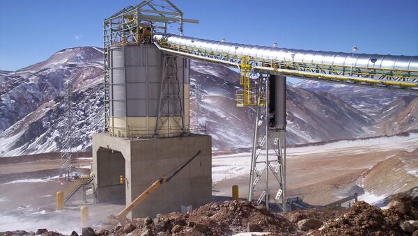 Actividad minera en la Cordillera de los Andes en la provincia argentina de San Juan - Sputnik Mundo
