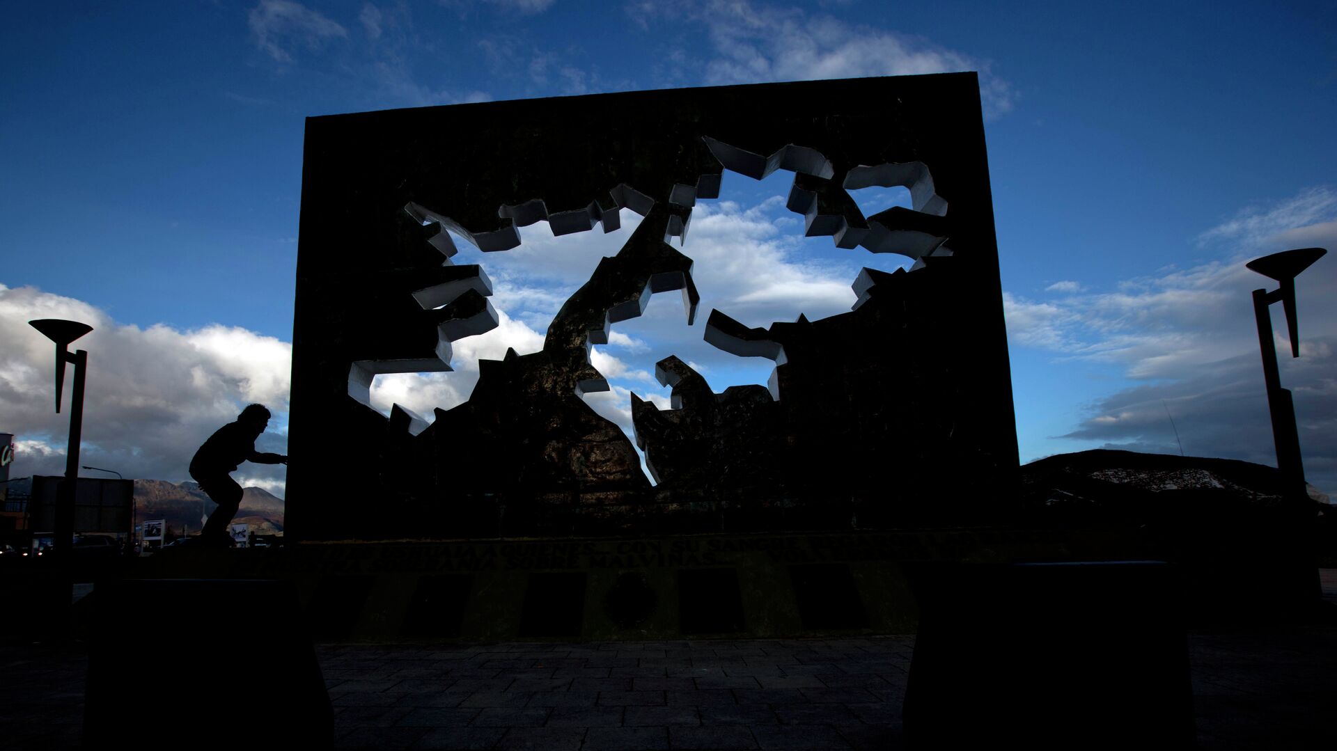 El memorial de guerra de las Malvinas en Ushuaia, Argentina - Sputnik Mundo, 1920, 05.01.2022