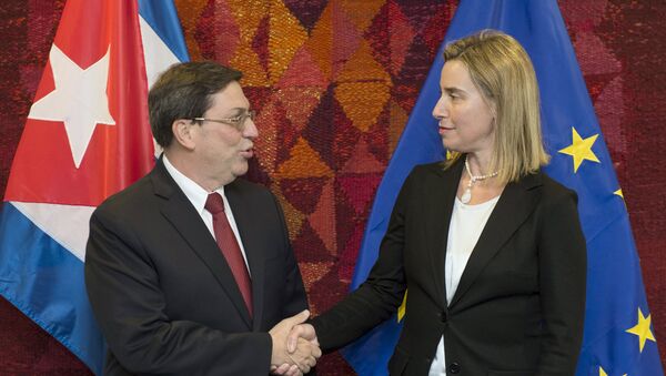 Ministro de Exteriores de Cuba, Bruno Rodríguez y alta representante de la UE para Asuntos Exteriores y Política de Seguridad, Federica Mogherini - Sputnik Mundo