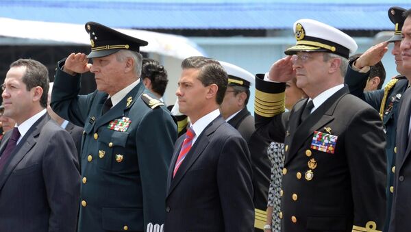 Presidente Enrique Peña Nieto en las conmemoraciones del Centenario de la Fuerza Aérea Mexicana - Sputnik Mundo