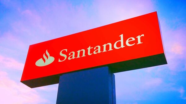 Logo del Banco Santander - Sputnik Mundo