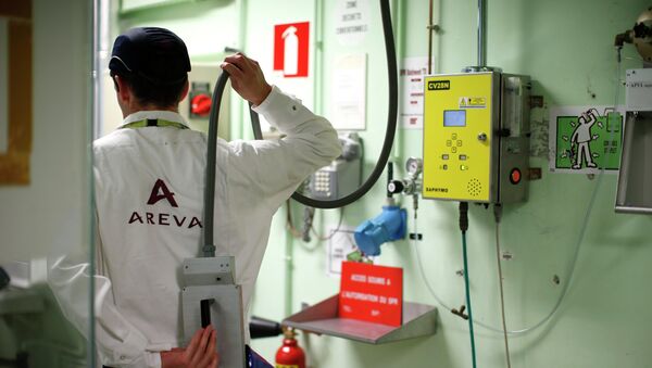 Consorcio nuclear francés Areva prevé despedir a 6.000 empleados para disminuir gastos - Sputnik Mundo