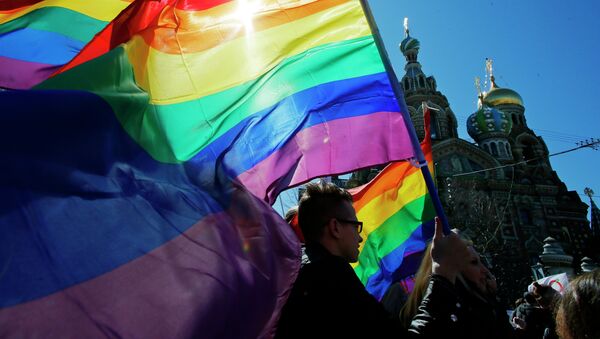 Manifestación de LGBT en San Petersburgo - Sputnik Mundo