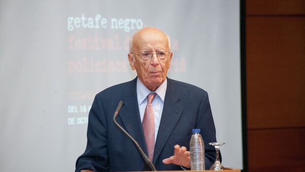Emilio Lledó galardonado con el V Premio José Luis Sampedro (Archivo) - Sputnik Mundo