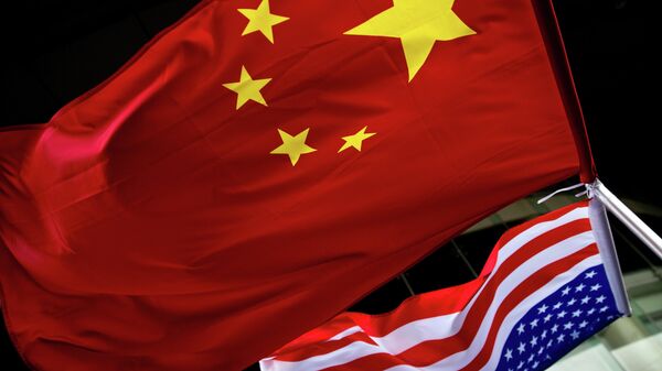 China y EEUU firman un acuerdo para evitar percances militares aéreos - Sputnik Mundo