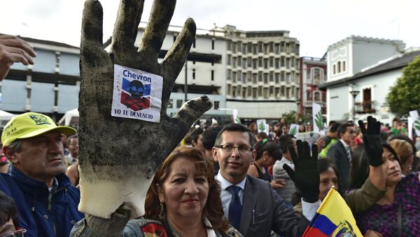 Protestas contra Chevron en Quito - Sputnik Mundo