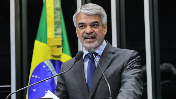 Humberto Costa, senador del Partido de los Trabajadores (PT) y suplente de la Comisión de Relaciones Exteriores del Senado Federal de Brasil - Sputnik Mundo