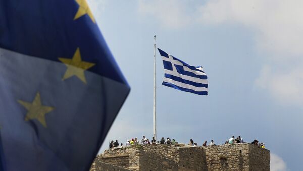 Banderas de Grecia y la UE - Sputnik Mundo