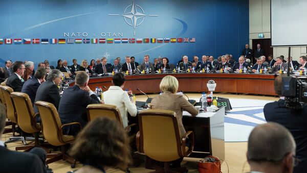 Reunión de los ministros de Defensa de la OTAN - Sputnik Mundo