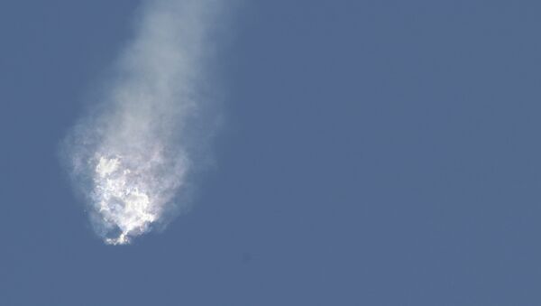 Explosión de SpaceX Falcon 9 - Sputnik Mundo