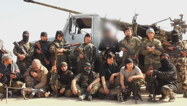 Militantes kazajos del Estado Islámico - Sputnik Mundo