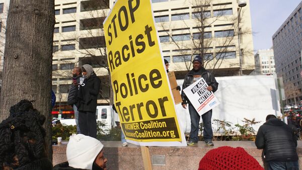 Protesta contra la violencia policial en Washington D.C., EEUU - Sputnik Mundo