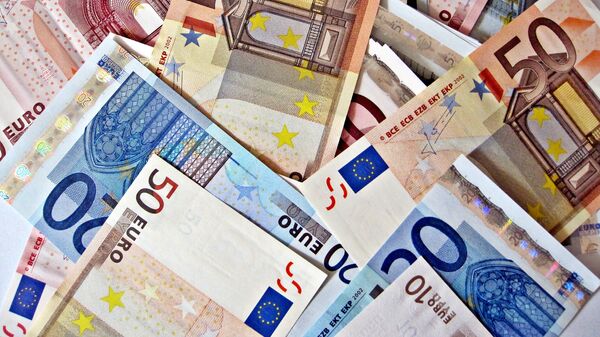 Billetes de euro - Sputnik Mundo
