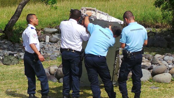 Fragmento hallado es del MH370 - Sputnik Mundo