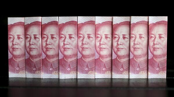 Billetes de yuanes chinos - Sputnik Mundo