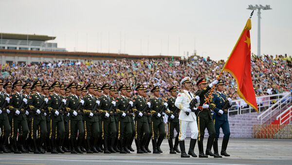 Ensayo de un desfile militar en Pekín (archivo) - Sputnik Mundo