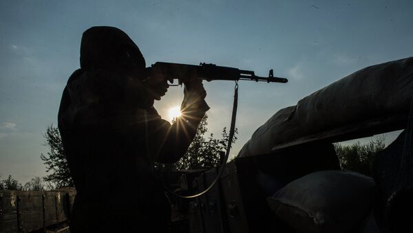 Miliciano de Donetsk - Sputnik Mundo