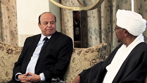 Presidente de Yemen Abdo Rabu Mansur Hadi y presidente de Sudán Omar al Bashir - Sputnik Mundo