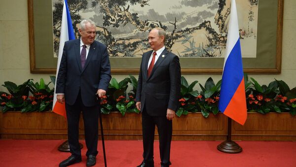 Presidente de la República Checa, Milos Zeman y presidente de Rusia, Vladímir Putin - Sputnik Mundo