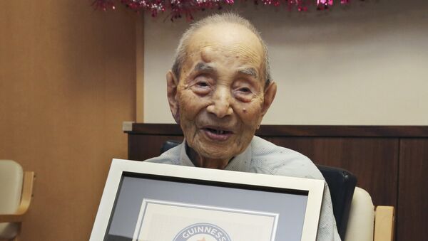 Yasutaro Koide, el hombre más viejo del mundo - Sputnik Mundo