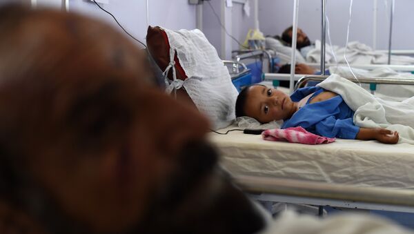 Niño afgano en el hospital de Médicos Sin Fronteras (archivo) - Sputnik Mundo