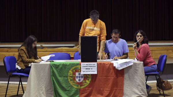 Un colegio electoral en Portugal - Sputnik Mundo