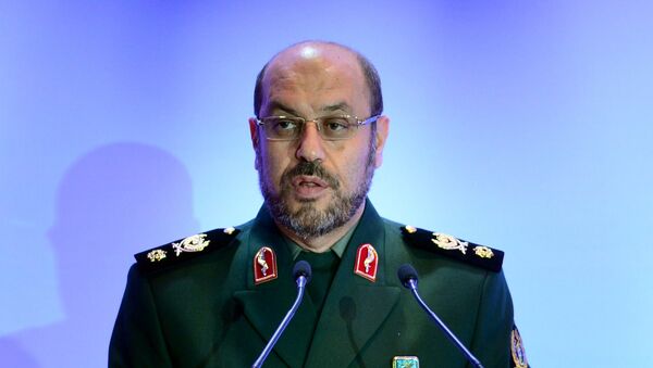 Hosein Dehqán, el ministro de Defensa de Irán - Sputnik Mundo