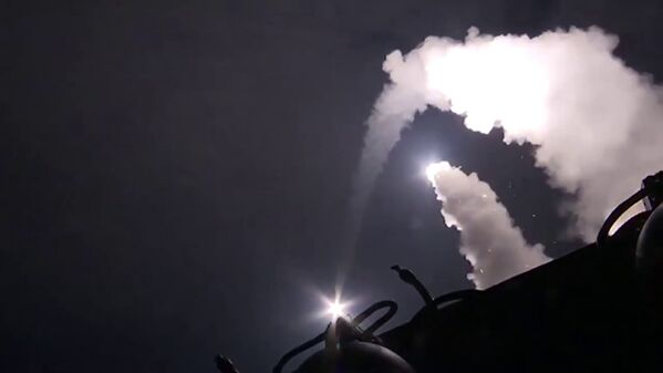 Así funcionan los misiles de crucero contra el Estado Islámico - Sputnik Mundo