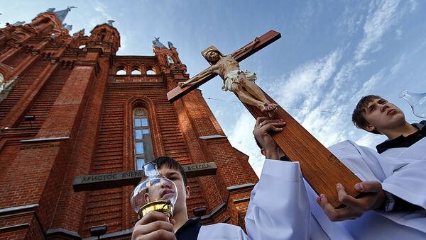 Catedral católica de Moscú (Archivo) - Sputnik Mundo