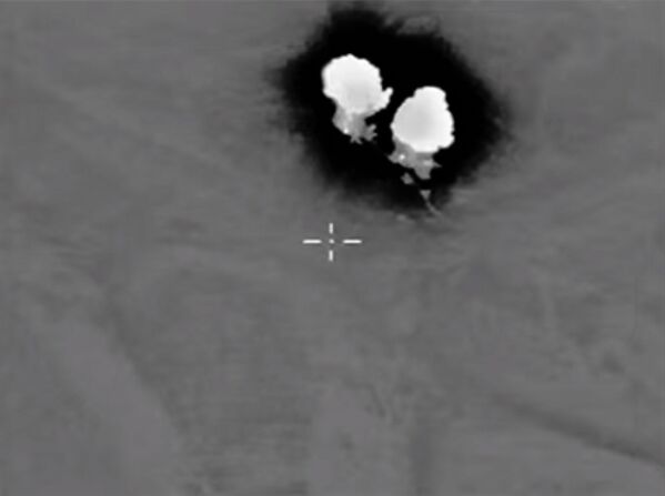 Ataques aéreos rusos contra búnkeres de los terroristas en Siria - Sputnik Mundo