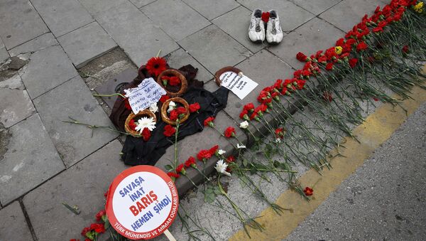 El lugar del atentado en Ankara, Turquía - Sputnik Mundo